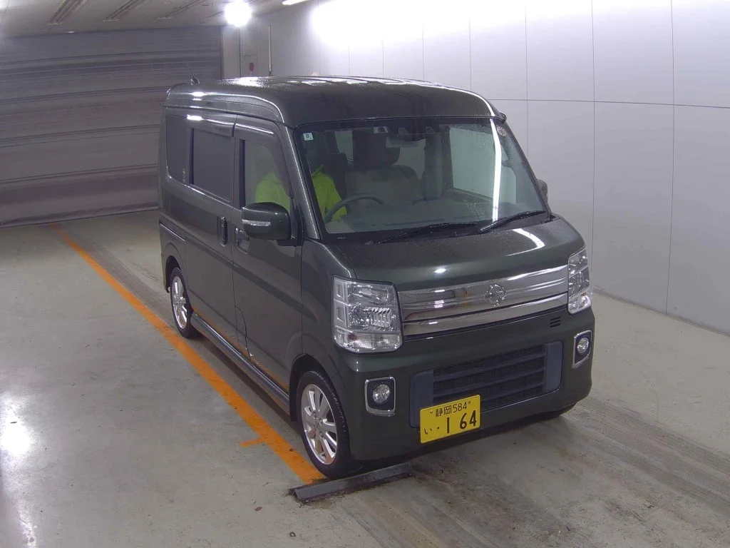 Nissan NV100 Clipper Rio DR17W 2022